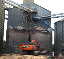 demolition silo quimperle industrie pelleteuse bretagne